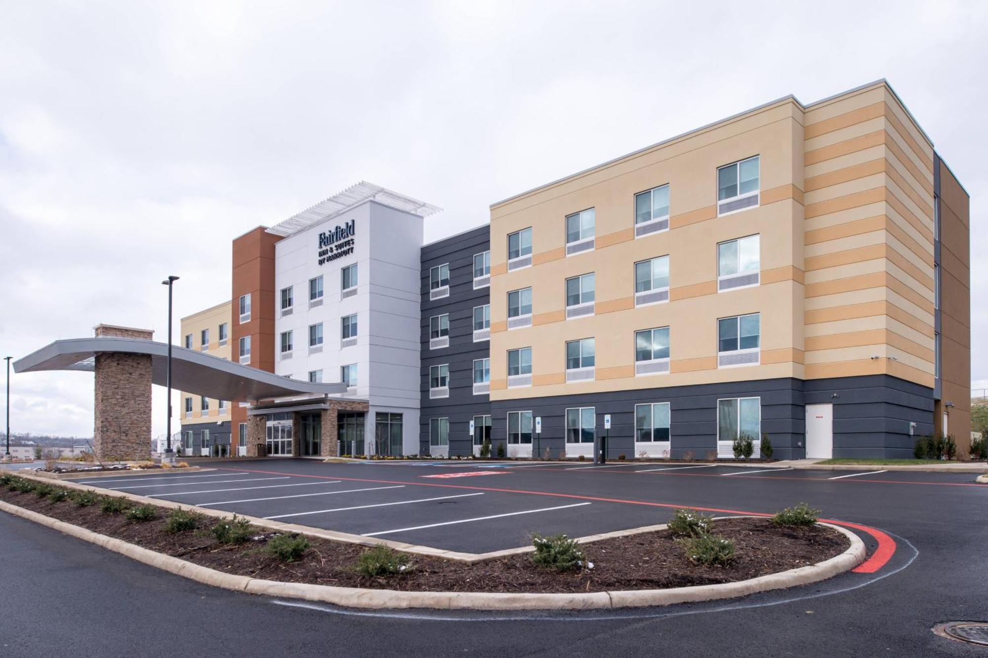 Fairfield Inn & Suites By Marriott Staunton Ngoại thất bức ảnh